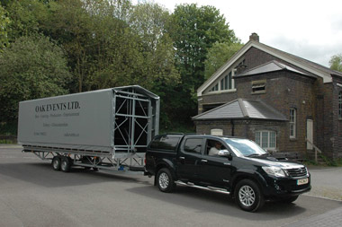 Trailer stage on tow